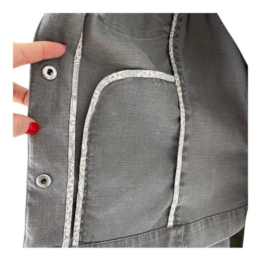 Vtg 90s Sigrid Olsen Chore Jacket Womens 4 Gray Front Snap Neutral Field Barn - Picture 7 of 11